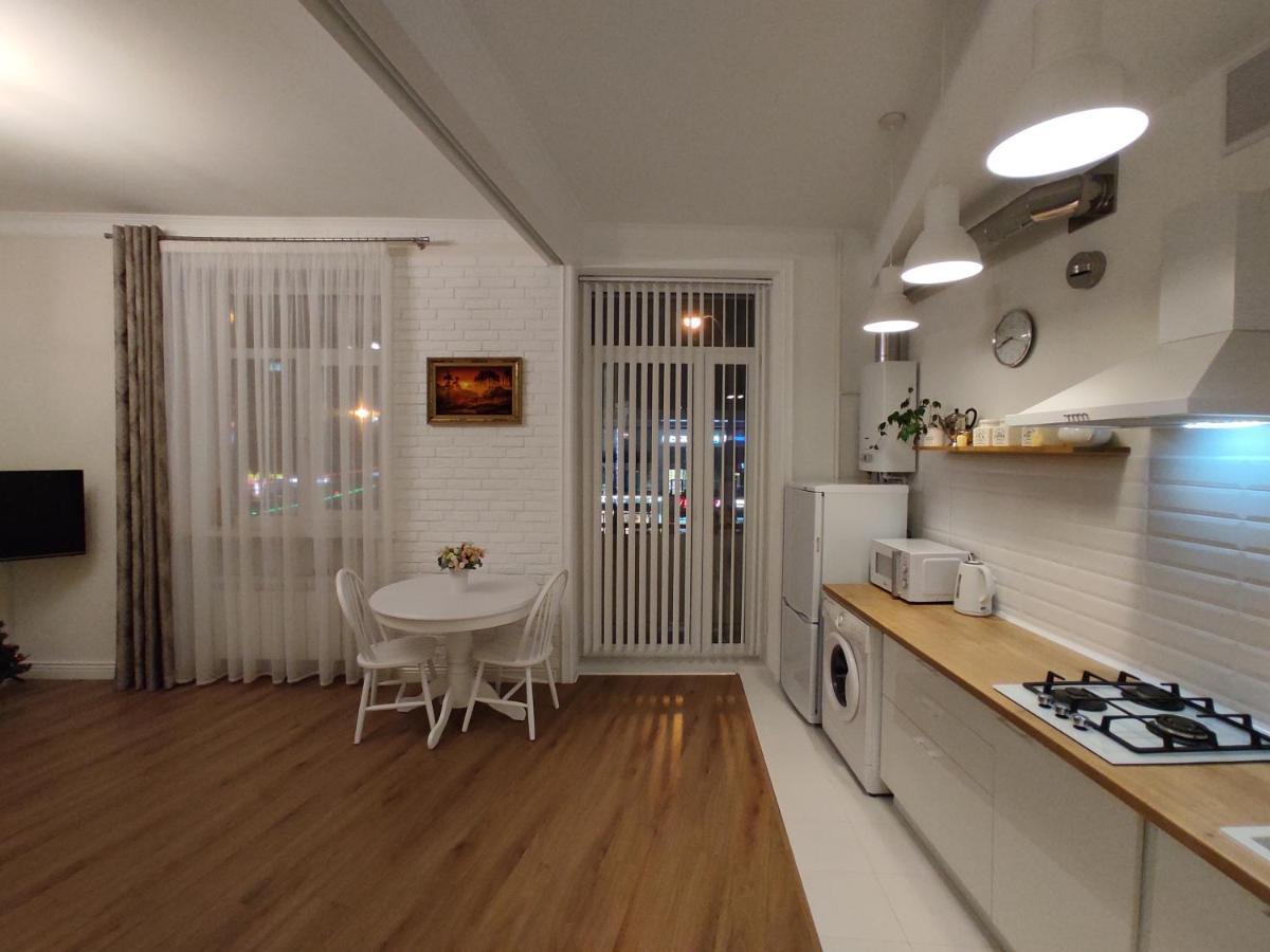 Apartment in the city center ホメリ エクステリア 写真