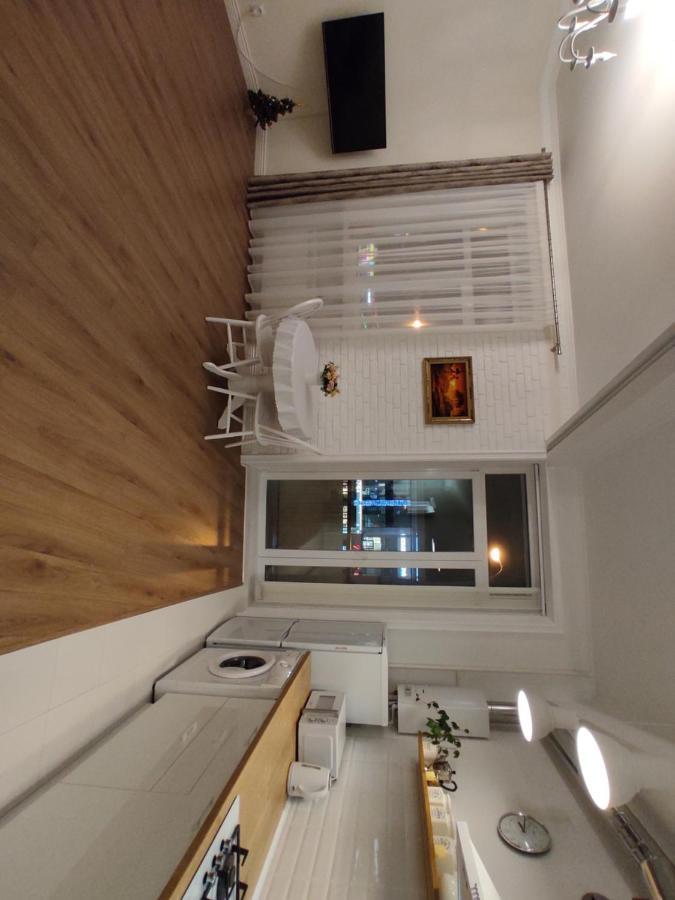 Apartment in the city center ホメリ エクステリア 写真